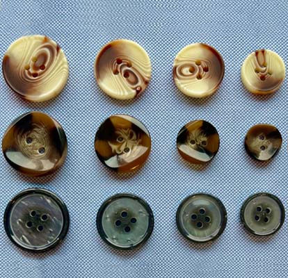 Stylish Polyester Buttons